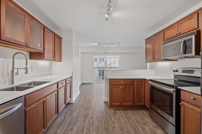 Interior Photo - Wedgewood Apartments