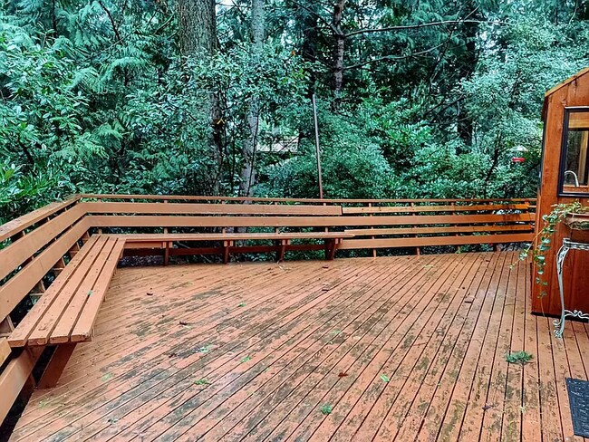 Building Photo - 3-bedroom Nature Retreat Near Lake Whatcom in a Park-Like Setting