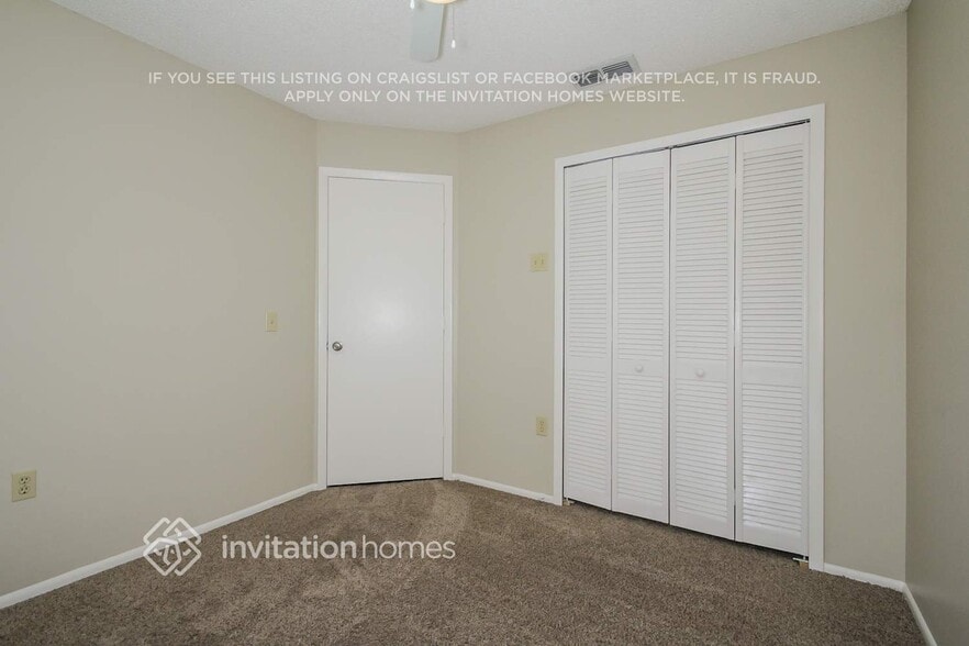 Building Photo - 515 49th St E