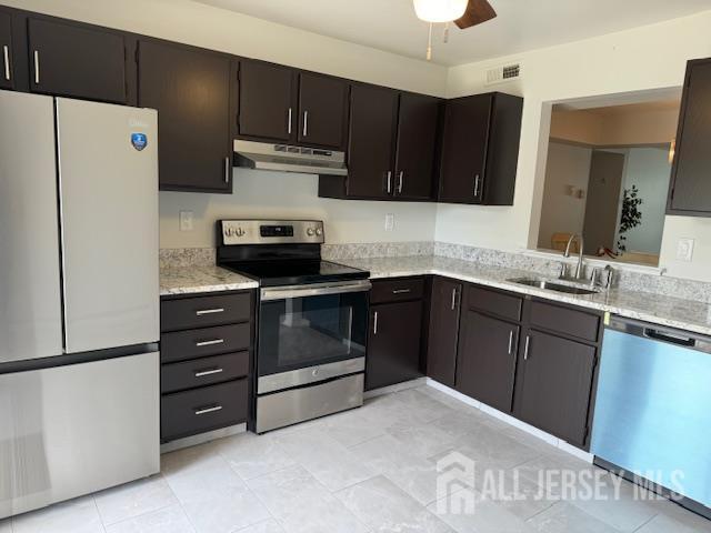 Building Photo - 525 Belford Rd