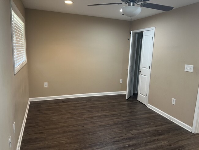 Building Photo - 3751 M.L.K. Jr Dr SW