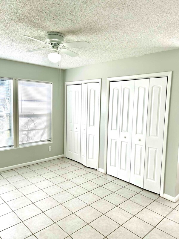 Building Photo - 3877 Herschel St