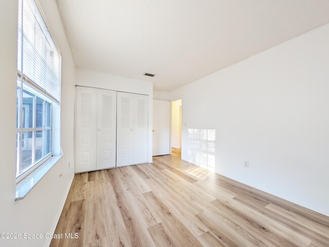 Building Photo - 6598 Bamboo Ave