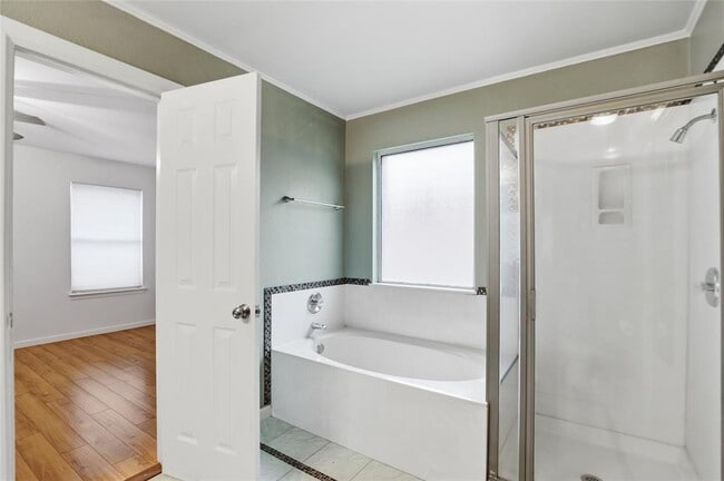 Building Photo - 3215 Port Anne Way