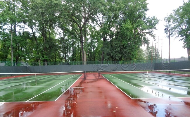 Building Photo - Renovated 3 Bedroom 2 Bathroom in Georgetown with Tons of Space!