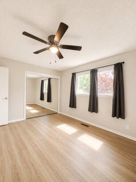 Building Photo - 1112 Jonas Ave