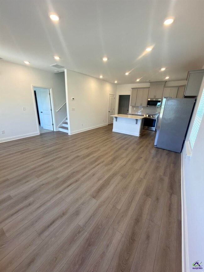 Building Photo - 203 Ensemble Blvd
