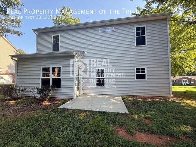 Building Photo - 2234 Nettlebrook Dr