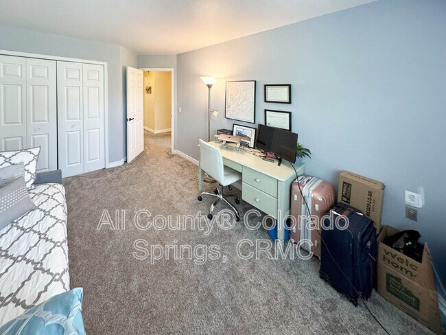 Building Photo - 2970 Haystack Dr