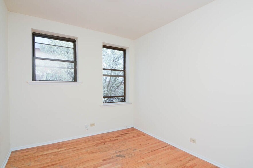 Building Photo - 2319 N Kedzie Blvd