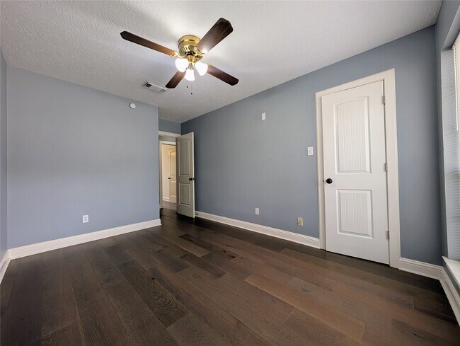 Building Photo - 14619 Golden Cypress Ln