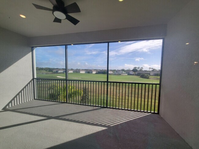 Building Photo - 20660 HAZELNUT Ct