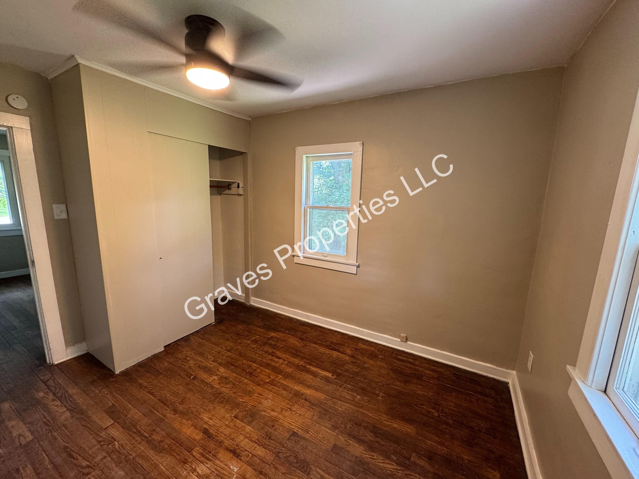 Bedroom 1 - 515 Hillcrest Rd