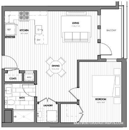 Building Photo - 656 Saratoga St