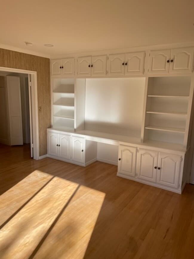 Building Photo - Wonderful Newly Remodeled Ranch Style Home in Prime San Marino