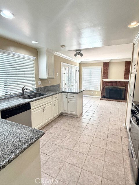 Building Photo - 32001 Lazy Glen Ln