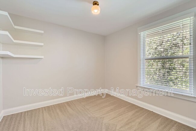 Building Photo - 525 Gilpin St