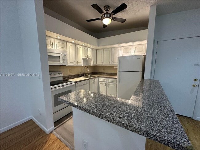 Building Photo - 9974 N Belfort Cir