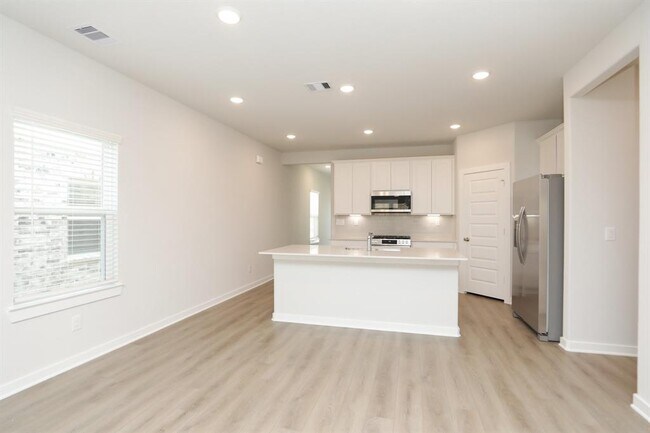 Building Photo - 8462 Sweet Cherry Ln