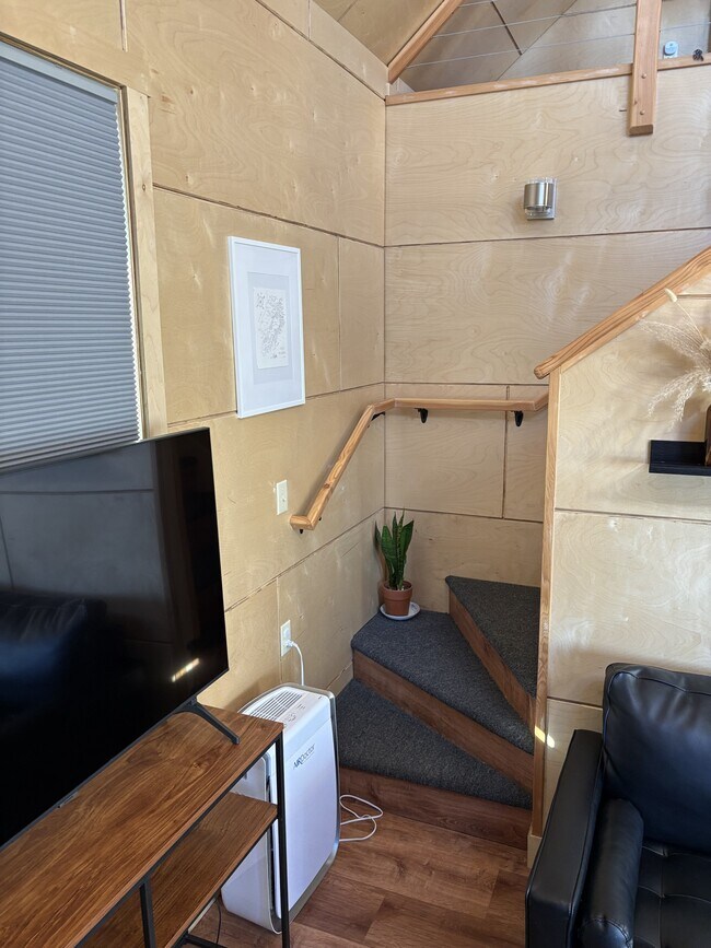 Building Photo - 1176 Virginia Lynn Wy