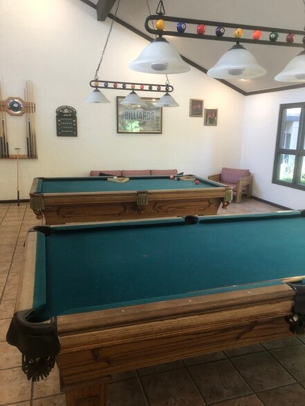 Building Photo - 7890 E Spring St