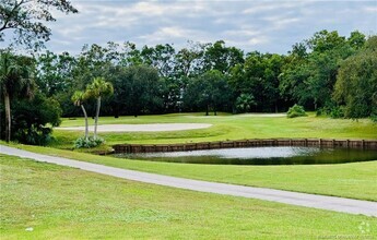 Building Photo - 2561 SW Egret Pond Cir