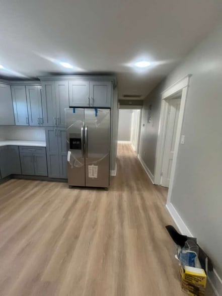 Building Photo - 36 Mcclellan Ave