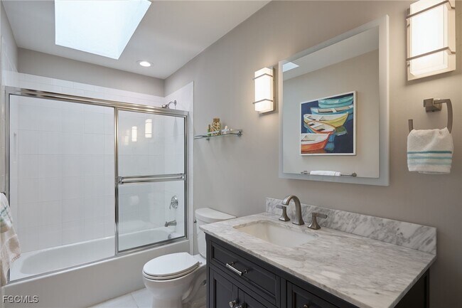 Building Photo - 1241 Junonia St