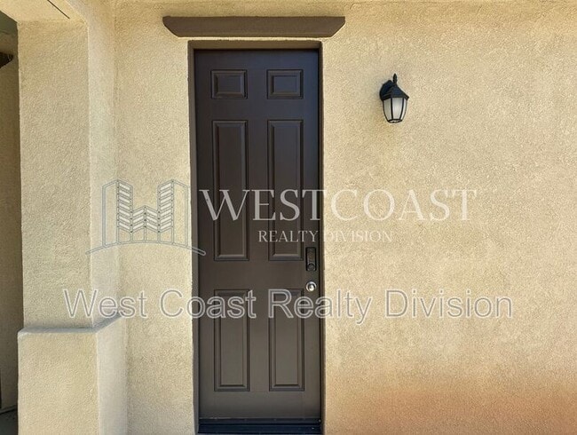 Building Photo - 25134 Sand Wedge Dr