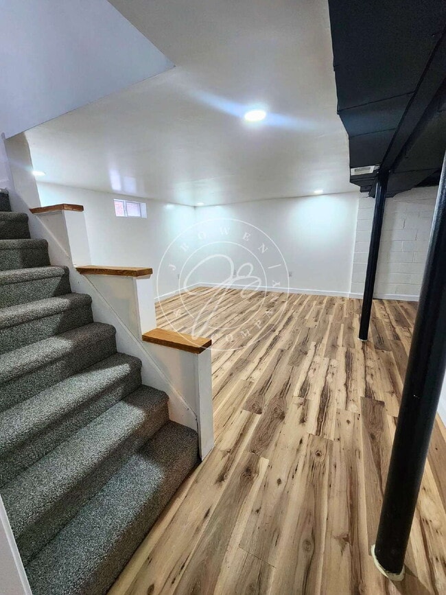 Building Photo - Charming 3-Bed Home with Finished Basement and large dormer!