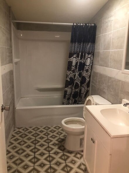 Building Photo - 277 Congress St