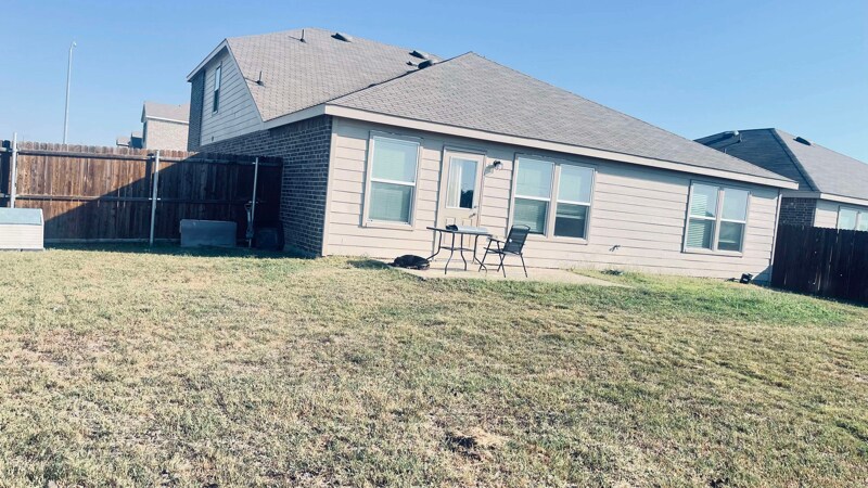 Building Photo - 817 Harefield Ln