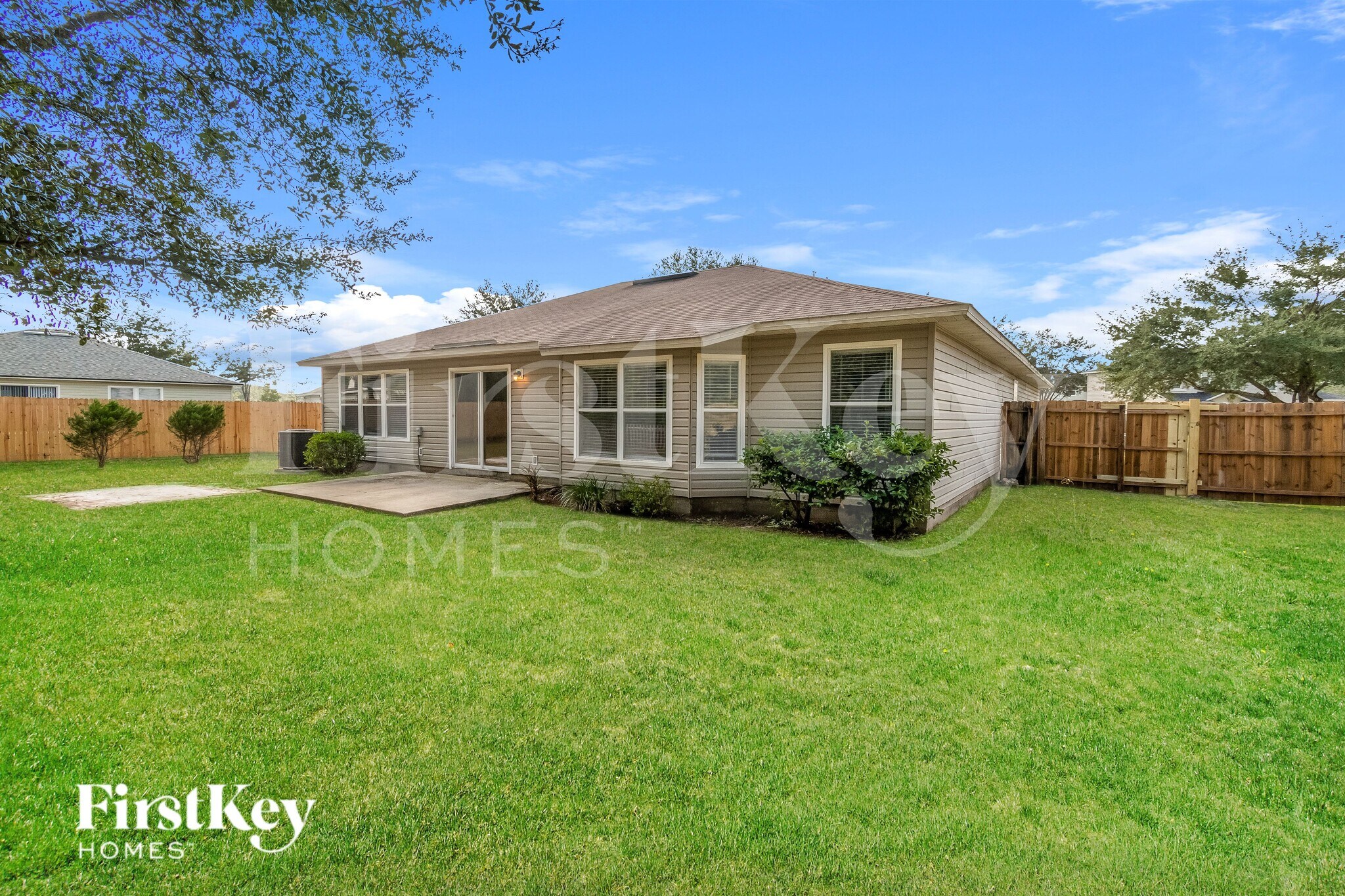 Building Photo - 9709 Hazel Lake Dr