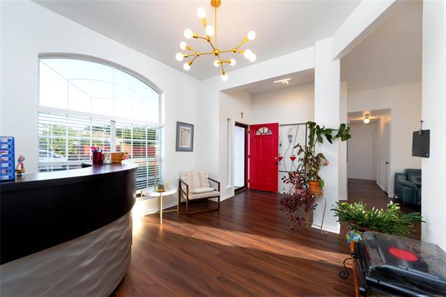 Building Photo - 5167 Berridge Ln