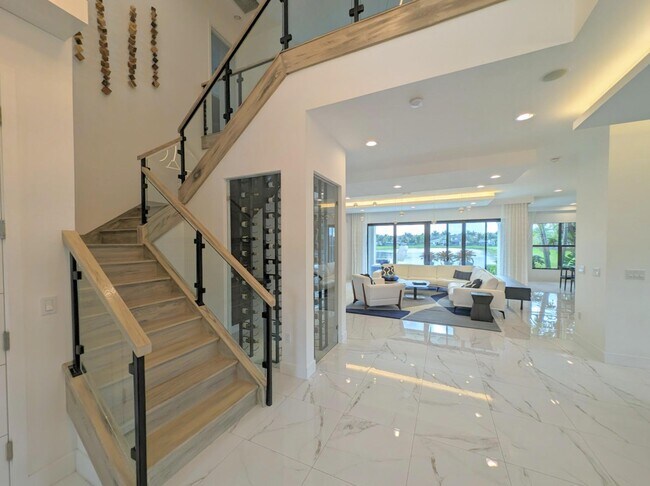 Building Photo - 17299 Pagoda Palms Dr