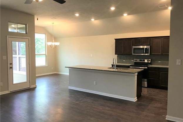 Building Photo - 1462 Kingsgate Dr