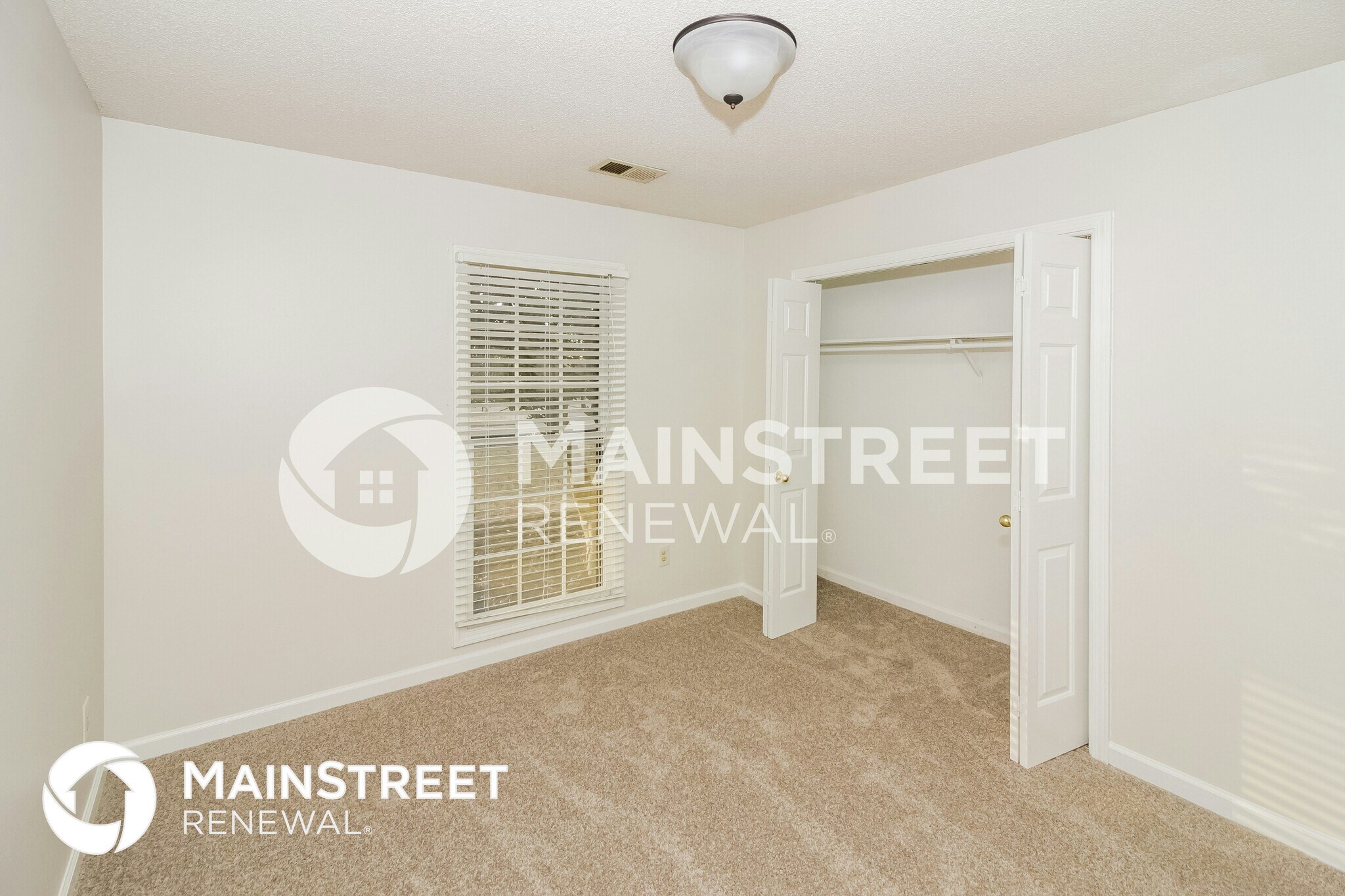 Building Photo - 640 Eden Brook Ln