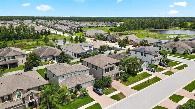 Building Photo - 19184 Long Lake Ranch Blvd