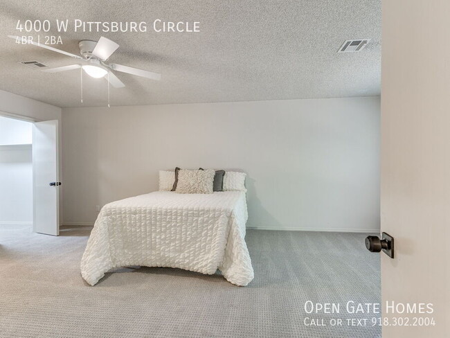 Building Photo - 4000 W Pittsburg Cir
