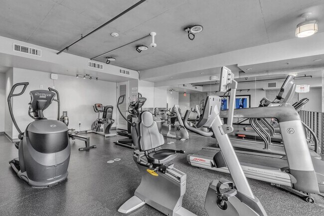 Building Photo - Furnished Juhl Condo w/ Balcony & City Views