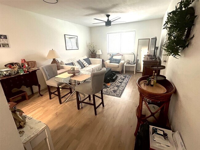 Building Photo - 1363 NW 94th Way