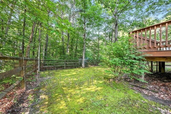 Building Photo - 2301 Strangford Ct