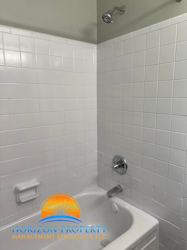 Building Photo - 6117 Colfax Rd NW