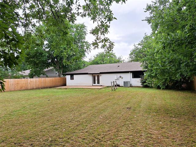 Building Photo - 316 N Heights Dr