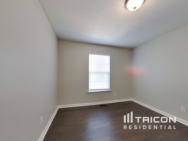 Building Photo - 177 Crystal Creek Ln