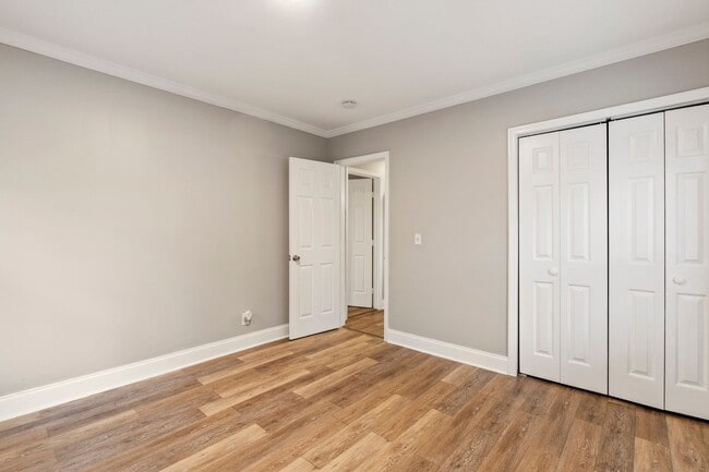 Building Photo - We Bringing Affordable Back - Intown Living - Voucher Approved!