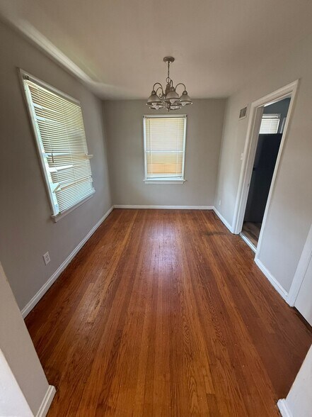 Building Photo - 8504 Trafford Ln