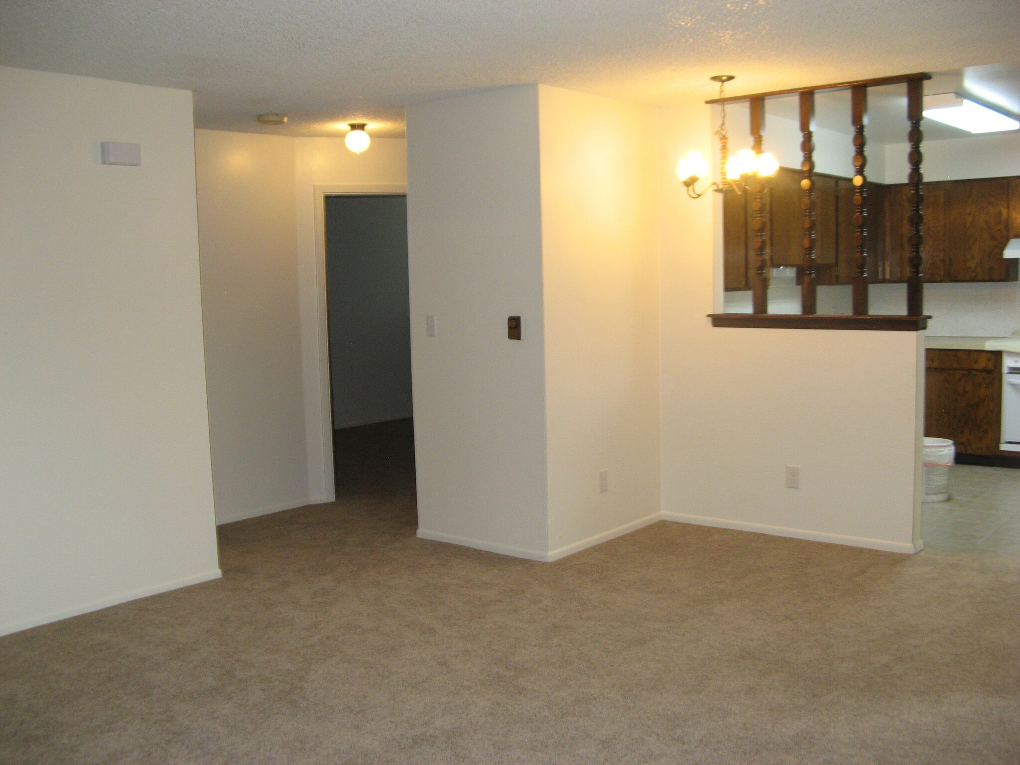 Building Photo - 732 Delaware Ave