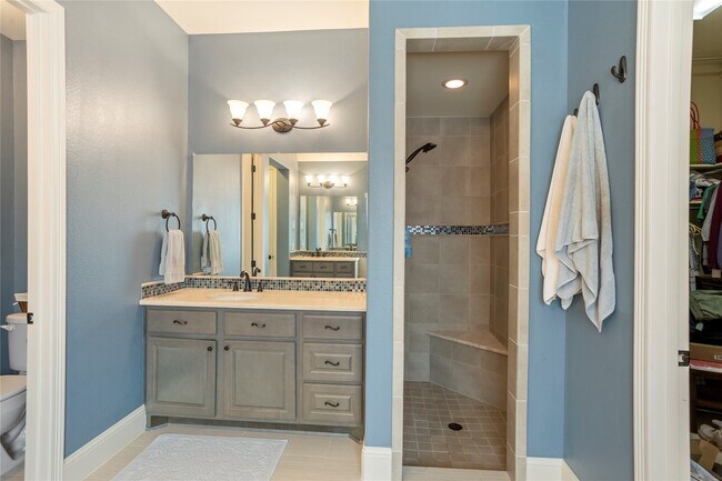 Building Photo - 17610 Astrachan Rd