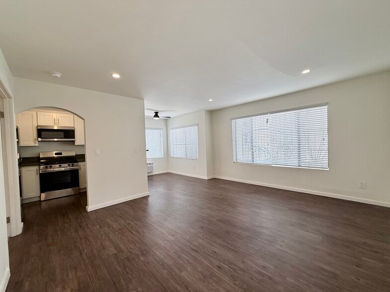 Unit 111 Living Room - Mansfield Terrace Apartments